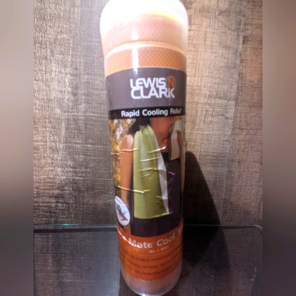 ❄️ Lewis and Clark Rapid Relief Cooling Towel, NWT